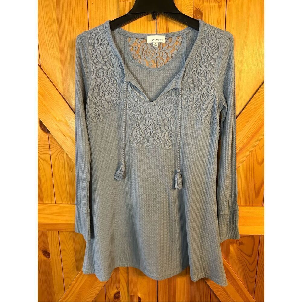 Symmetry Tunic top blue long sleeves v neck front tie waffle knit size medium (8